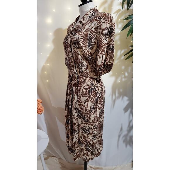 Gillian VTG Safari Palm Leaf 100% Silk Wrap Dress Womens Size 8 Neutral Pockets - Picture 5 of 14